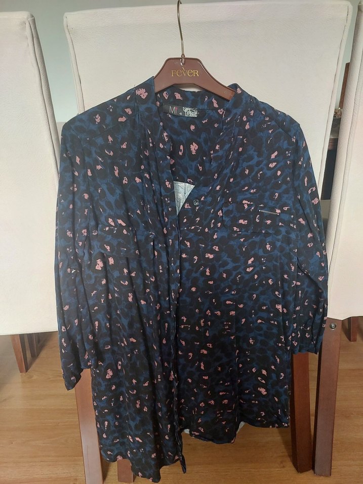 Düğmeli, Baskılı Mavi gömlek - Görsel 2