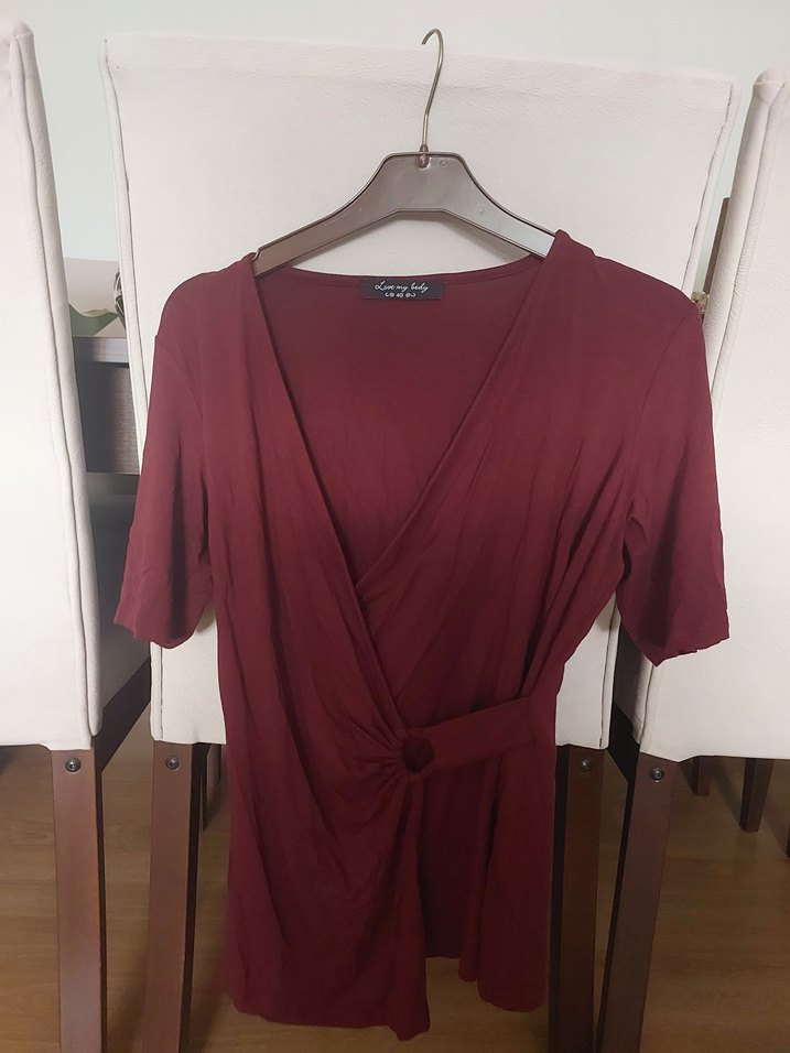 Bordo Düğmeli  bluz - Görsel 2