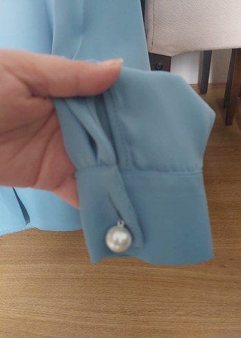 Mavi Saten Uzun Kollu Kadın Gömlek - Görsel 4