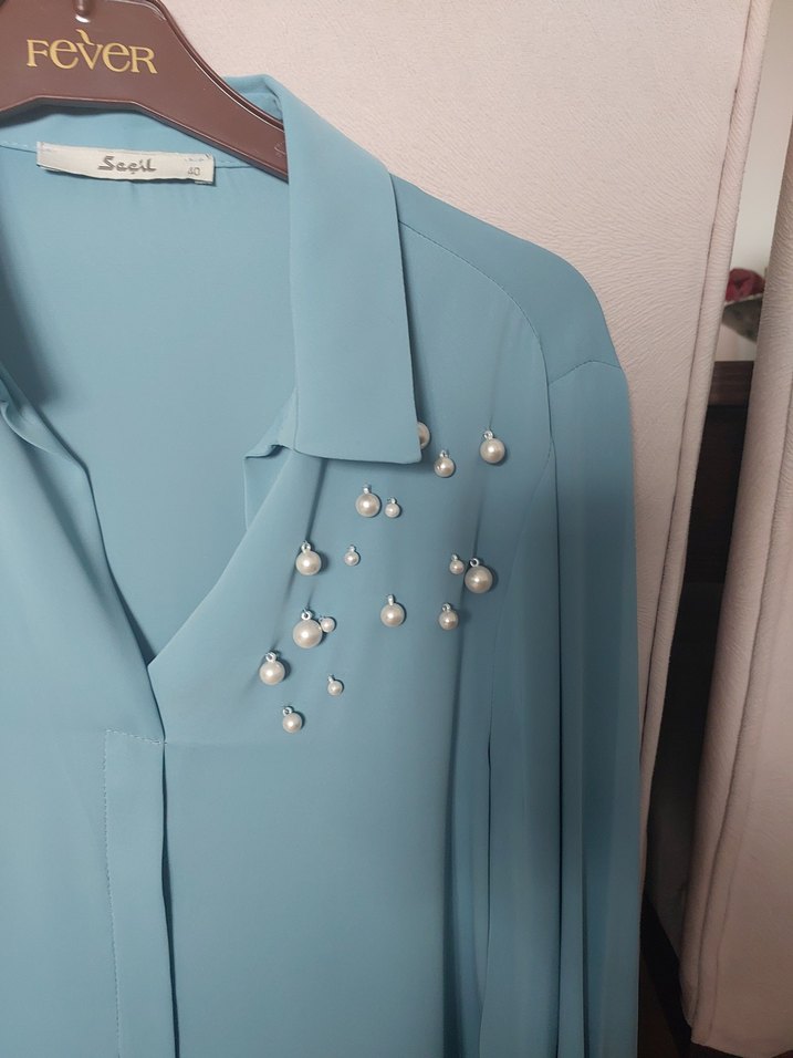 Mavi Saten Uzun Kollu Kadın Gömlek - Görsel 3