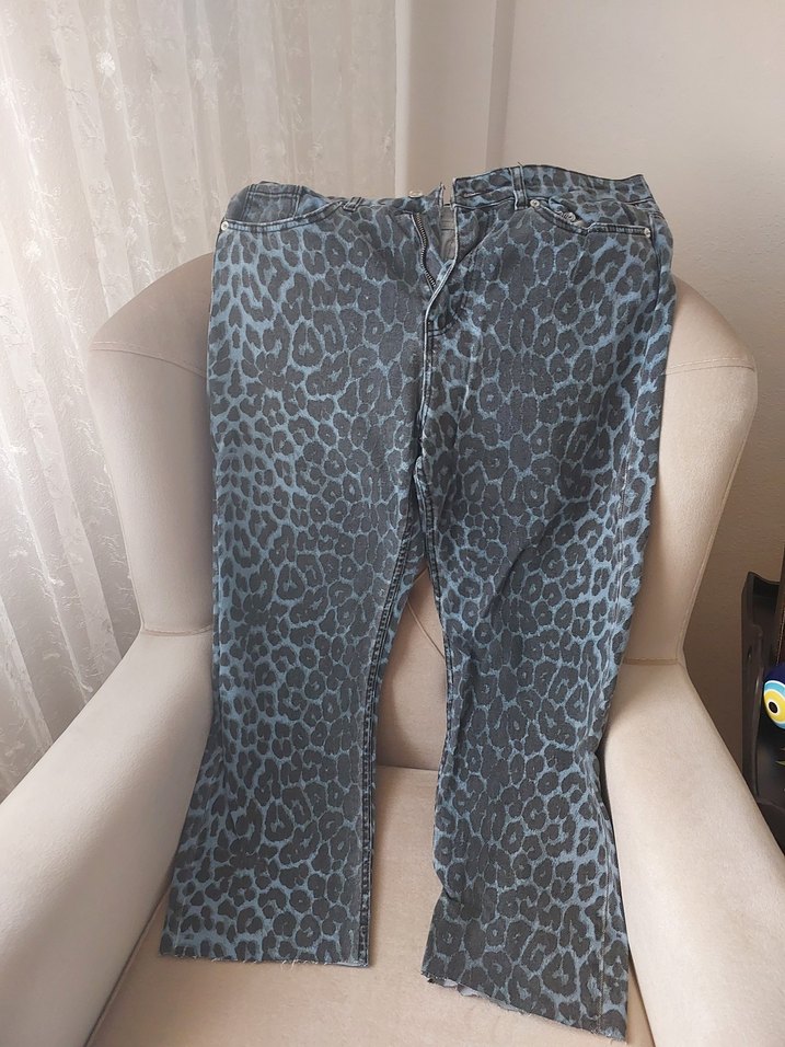 Zara Baskılı Mavi Kadın Jean - Görsel 2