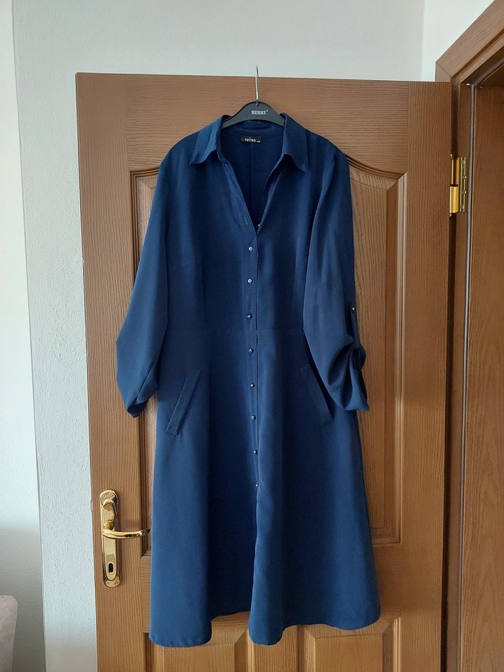 Düğmeli lacivert elbise midi - Görsel 2