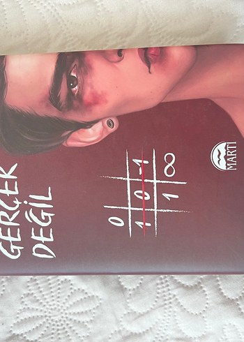 Gerçek Değil Roman
