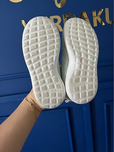 25 Beden Adidas spor ayakkabı