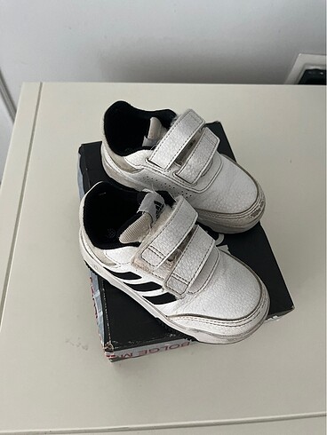 Orjinal Adidas