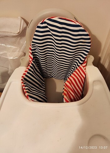 Ikea mama sandalyesi minder kılıfı ve şişme iç minderi