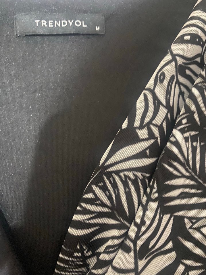 Bohem V Yaka Bağlamalı Elbisesi - Görsel 3