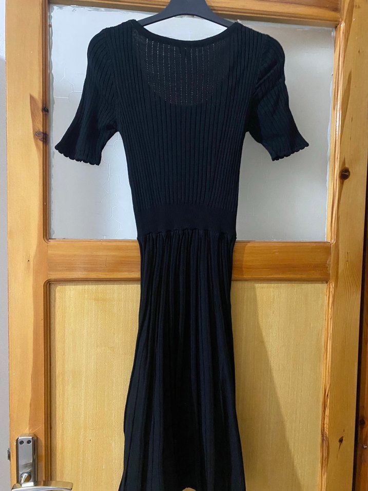 Siyah Kadın Piliseli Triko Elbise - Görsel 2