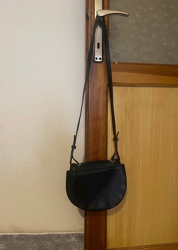 Stradivarius Siyah Süet Tokalı Kadın Çanta - Görsel 2