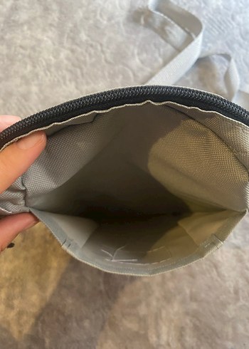 Gri Kadın Kemerli Çapraz Çanta - Görsel 3