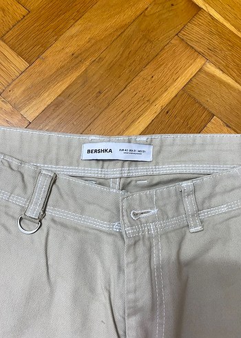 Bershka Bej Kargo Cep Detaylı Rahat Kesim Pantolon - Görsel 3