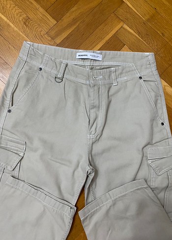 Bershka Bej Kargo Cep Detaylı Rahat Kesim Pantolon - Görsel 2
