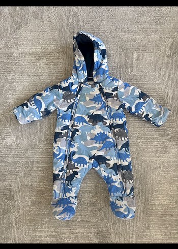 Marks & Spencer 6 Ay