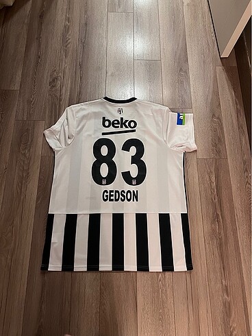 Adidas Bjk forma