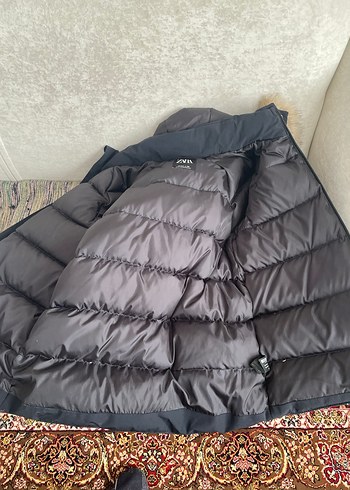 Zara Kürklü Kapüşonlü kuş tüyü çocuk Mont - Görsel 7