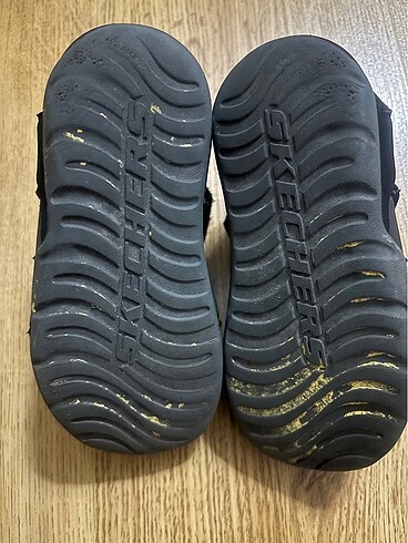 26 Beden Skechers Çocuk Sandalet