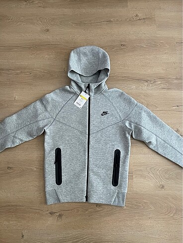 Nike Sportswear Tech Fleece Gri Üst