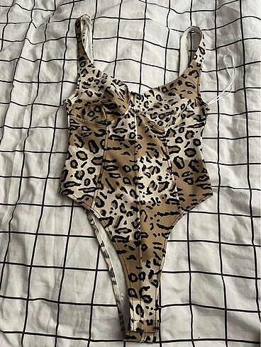 TWİST BODY