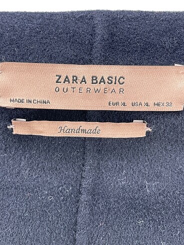 xl Beden siyah Renk Zara Kaban %70 İndirimli.