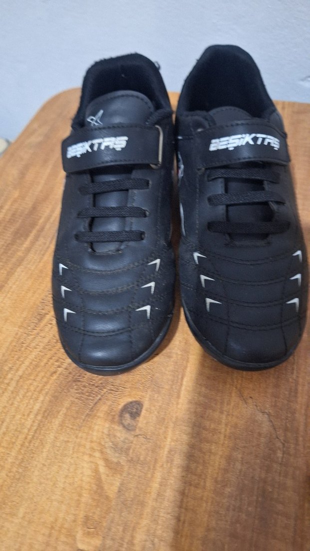 Siyah Erkek Çocuk krampon spor ayakkabi - Görsel 2