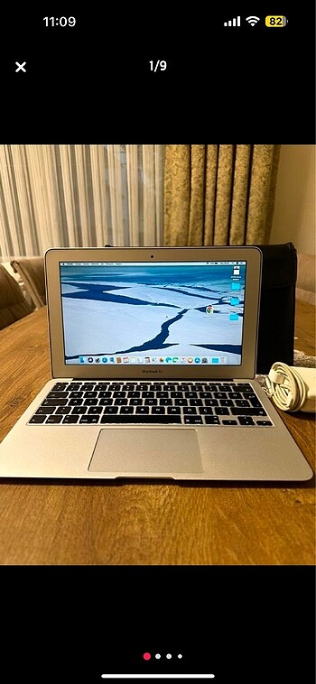 MacBook Air ( 11-inch, Mid 2011 )