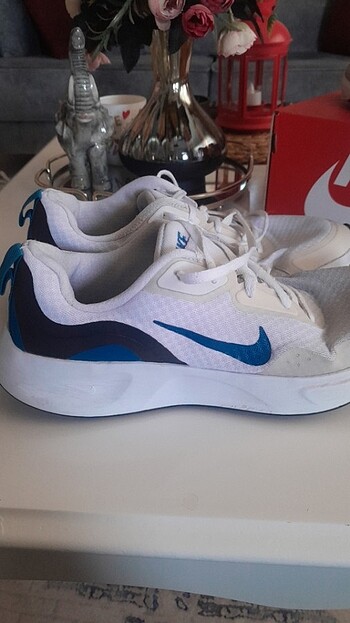 Nike spor ayakkabi
