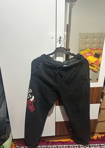 Diz Altı Siyah Baskılı Erkek Eşofman Altı - Görsel 2