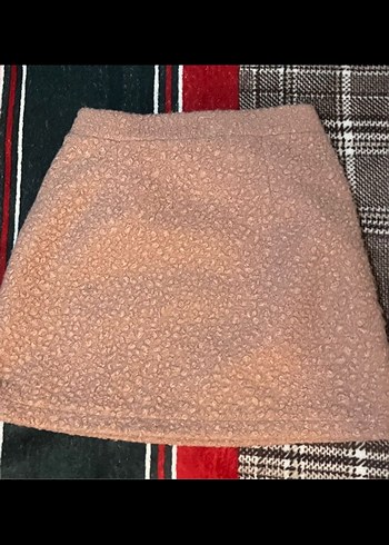 Bej Mini Etek, Kürklü Detaylı, Normcore Tarzı - Görsel 2