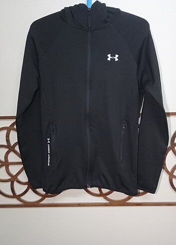 Under Armour Kadın Kapüşonlu Eşofman Takımı