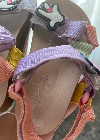 Nakışlı, Cırtcırtlı Çok Renkli Kız Terlikleri - Görsel 2