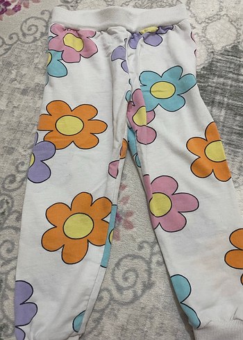 Kız Çocuk Gri Yıldız Desenli Tayt - Görsel 3