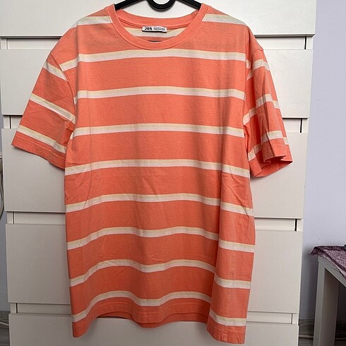 Zara tshirt