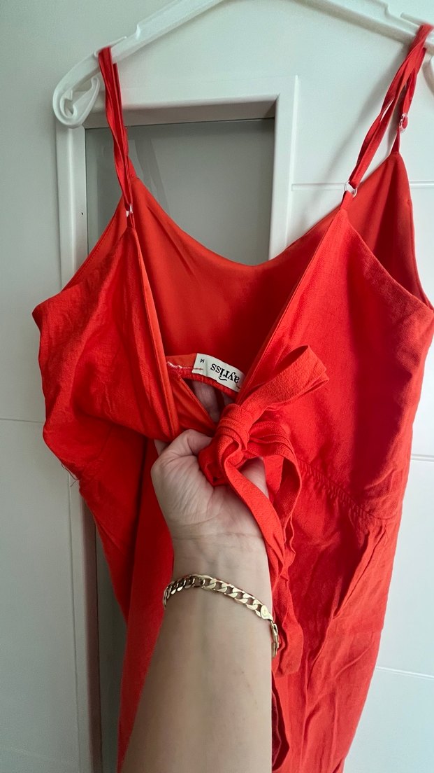 Kırmızı Düğmeli Keten Midi Elbise - Görsel 3