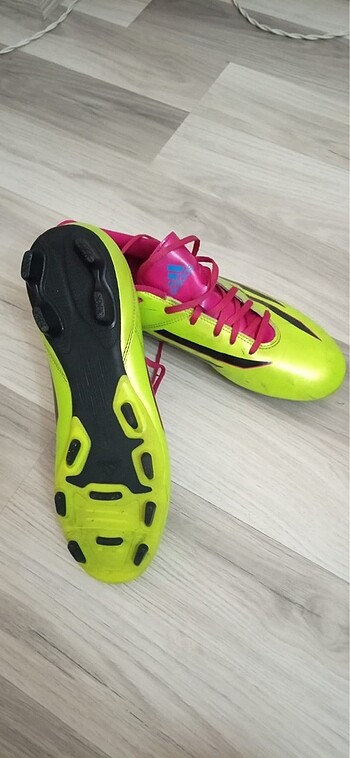 Orijinal adidas krampon 42 numara