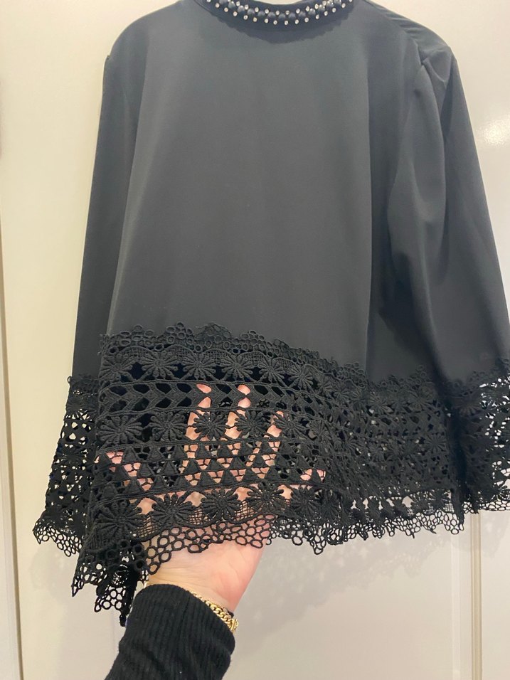 Dantel Detaylı Siyah Uzun Kollu Bluz - Görsel 3