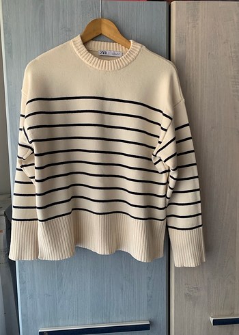 Çizgili Beyaz Kadın Triko Kazak - Görsel 3