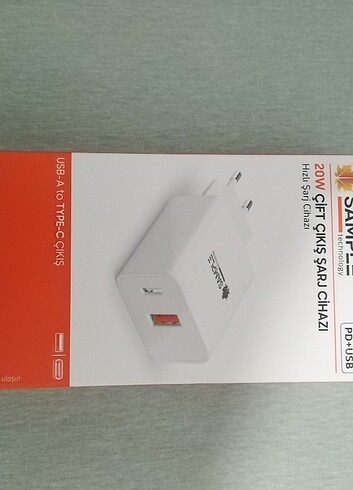 Sample 20W şarj adaptörü 