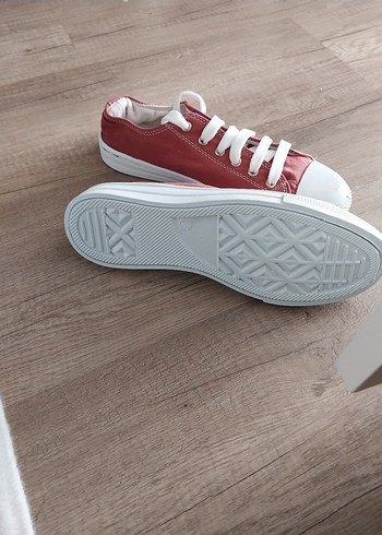 38 Beden 38 numara converse ayakkabı