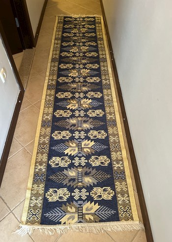 Diğer Temiz hiç kullanılmadı 75 cm 3 metre Altın Desenli Kilim yolluk