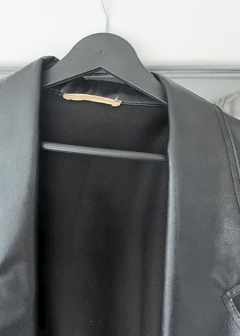 Düğmeli Siyah Deri Kadın Ceket - Görsel 9