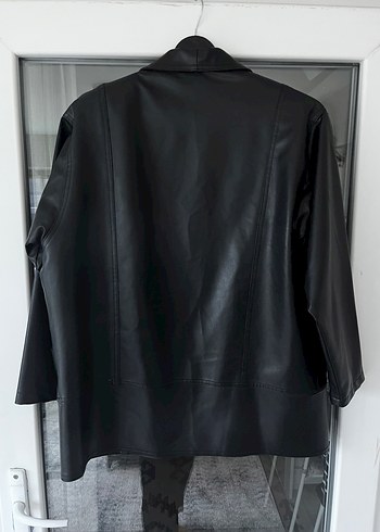 Düğmeli Siyah Deri Kadın Ceket - Görsel 6