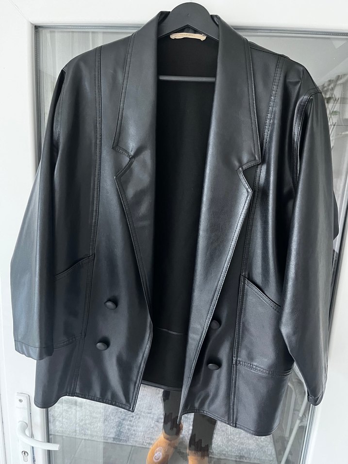 Düğmeli Siyah Deri Kadın Ceket - Görsel 5