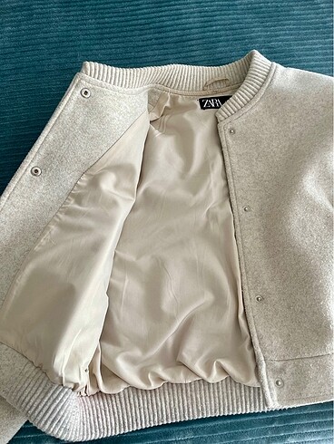 xs Beden ten rengi Renk Zara krem mont
