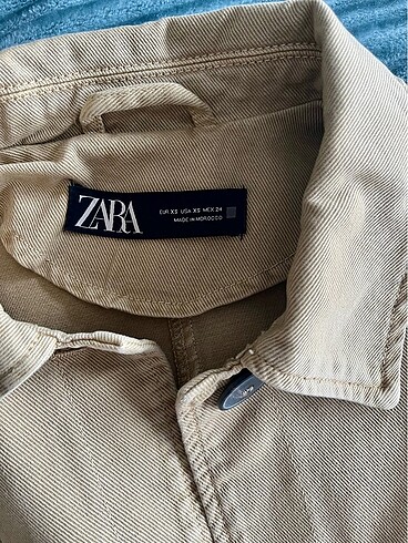 Zara Parlak taşlı ceket