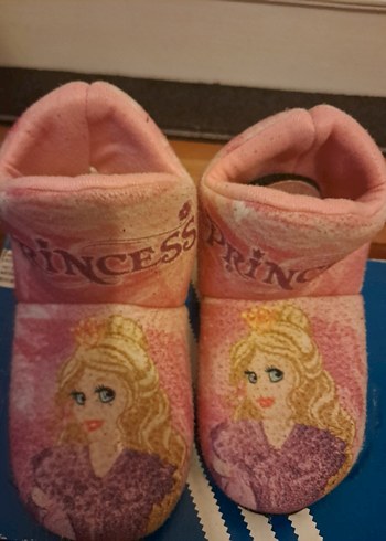 Kız Çocuk Pembe Desenli Sıcak Terlik - Görsel 3