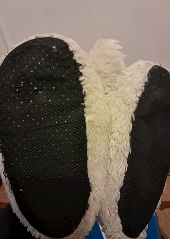 Beyaz Kürklü Kız Çocuk Ev Terliği - Görsel 8