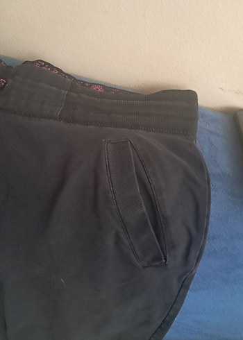 Siyah Beli Bağlamalı Bayan Şortu - Görsel 3