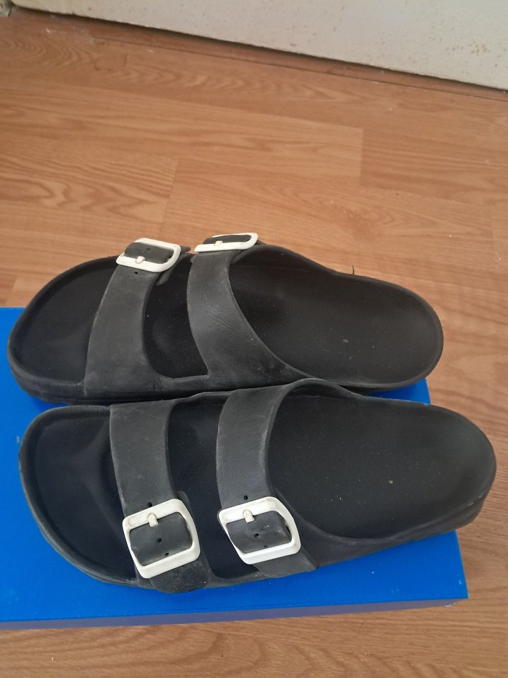 Siyah Birkenstock Tokalı Terlik - Görsel 2