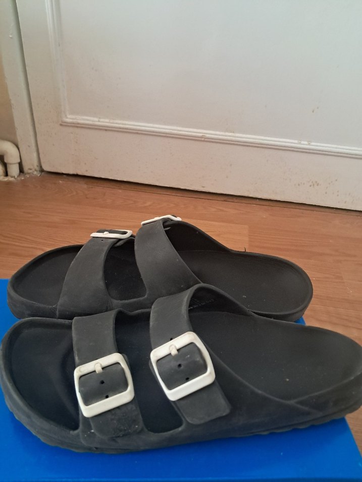 Siyah Birkenstock Tokalı Terlik - Görsel 3