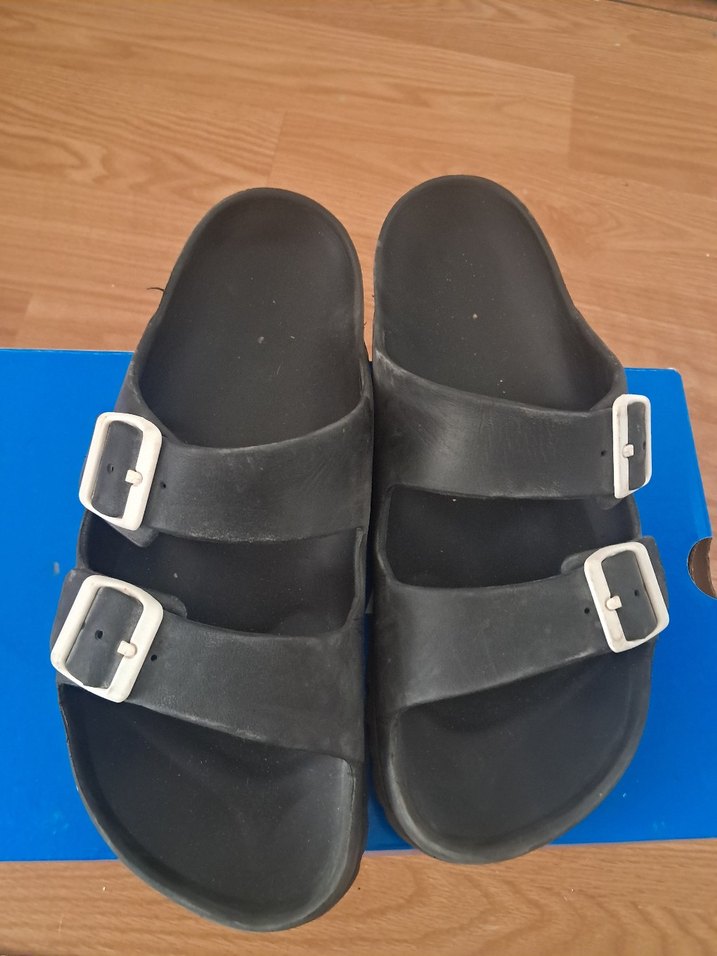 Siyah Birkenstock Tokalı Terlik - Görsel 4